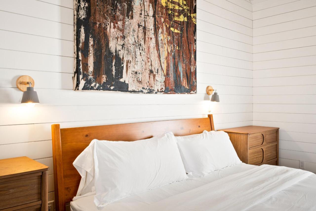 Boutique Room Steps From Downtown Mall Rose Jean - Room 4 Charlottesville Extérieur photo
