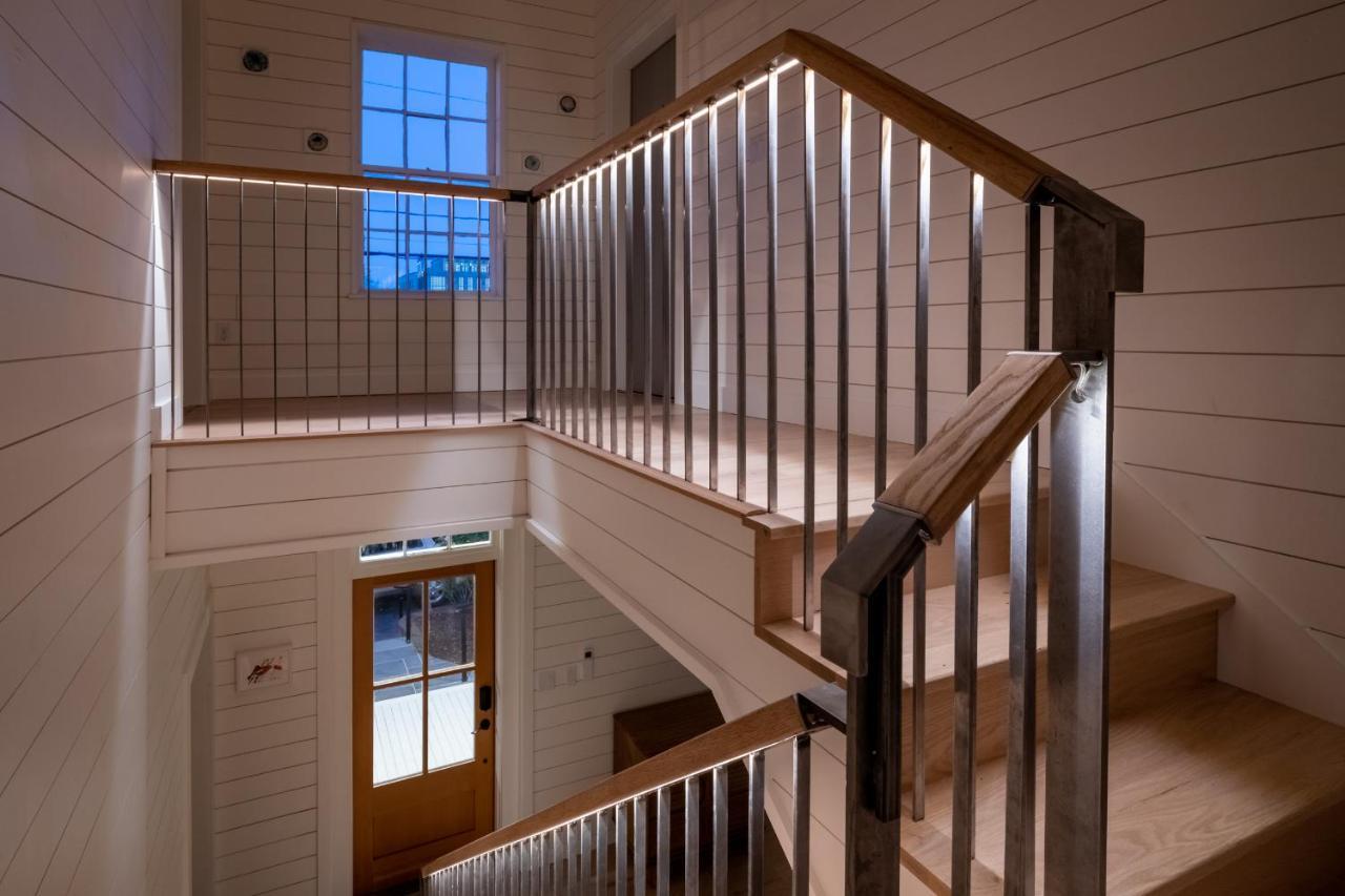 Boutique Room Steps From Downtown Mall Rose Jean - Room 4 Charlottesville Extérieur photo