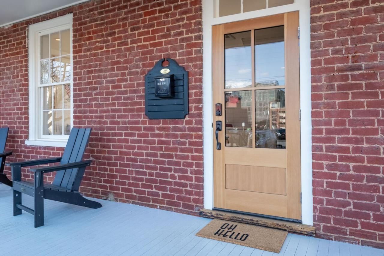 Boutique Room Steps From Downtown Mall Rose Jean - Room 4 Charlottesville Extérieur photo